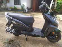 https://riyasewana.com/uploads/honda-dio-151135014192.jpg