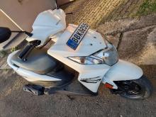 https://riyasewana.com/uploads/honda-dio-151156076625.jpg