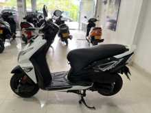 https://riyasewana.com/uploads/honda-dio-151226331285.jpg