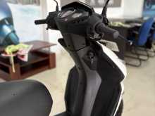 https://riyasewana.com/uploads/honda-dio-151226331984.jpg
