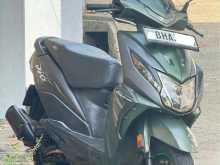 https://riyasewana.com/uploads/honda-dio-1513003722632.jpg
