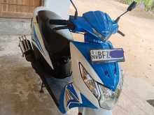 https://riyasewana.com/uploads/honda-dio-151356385003.jpg