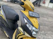https://riyasewana.com/uploads/honda-dio-1514180924851.jpg