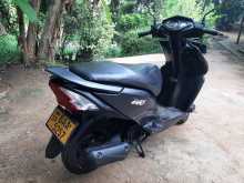 https://riyasewana.com/uploads/honda-dio-151615381325.jpg