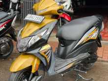 https://riyasewana.com/uploads/honda-dio-151619261883.jpg