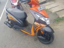 https://riyasewana.com/uploads/honda-dio-1518265613232.jpg