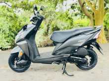 https://riyasewana.com/uploads/honda-dio-156445822613.jpg