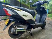 https://riyasewana.com/uploads/honda-dio-159331313642.jpg