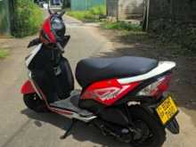 https://riyasewana.com/uploads/honda-dio-161109504703.jpg