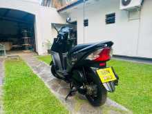 https://riyasewana.com/uploads/honda-dio-161123014123.jpg