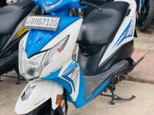 https://riyasewana.com/uploads/honda-dio-161142558684.jpg
