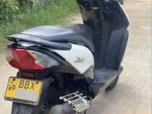 https://riyasewana.com/uploads/honda-dio-1612405322242.jpg