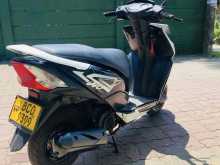 https://riyasewana.com/uploads/honda-dio-1613412622613.jpg