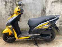 https://riyasewana.com/uploads/honda-dio-161433271464.jpg