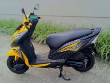 https://riyasewana.com/uploads/honda-dio-161716256456.jpg