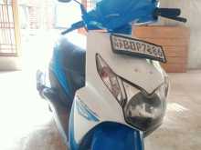 https://riyasewana.com/uploads/honda-dio-162214104313.jpg