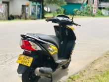 https://riyasewana.com/uploads/honda-dio-162233514543.jpg
