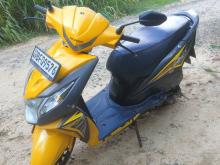 Honda Dio 2017 Motorbike