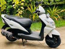 https://riyasewana.com/uploads/honda-dio-168451013392.jpg