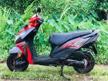 https://riyasewana.com/uploads/honda-dio-16921004093.jpg