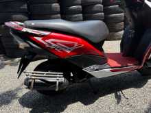 https://riyasewana.com/uploads/honda-dio-169320613343.jpg