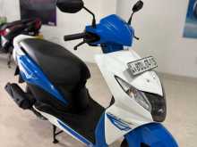 https://riyasewana.com/uploads/honda-dio-16946451352.jpg