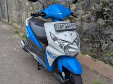 Honda Dio 2017 Motorbike