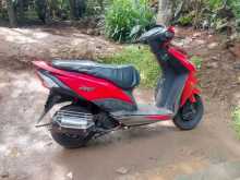 https://riyasewana.com/uploads/honda-dio-171011564423.jpg