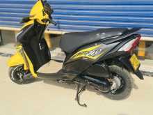 https://riyasewana.com/uploads/honda-dio-1710341922992.jpg
