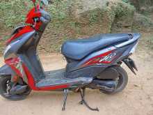 https://riyasewana.com/uploads/honda-dio-171035454772.jpg