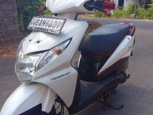 https://riyasewana.com/uploads/honda-dio-171044136195.jpg