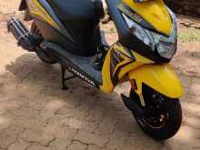 https://riyasewana.com/uploads/honda-dio-171057484722.jpg