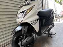 https://riyasewana.com/uploads/honda-dio-1710585822033.jpg