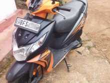 https://riyasewana.com/uploads/honda-dio-171305274492.jpg