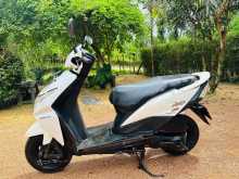 https://riyasewana.com/uploads/honda-dio-1713350422082.jpg