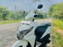 https://riyasewana.com/uploads/honda-dio-1713382813812.jpg