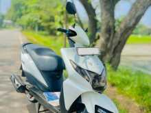 https://riyasewana.com/uploads/honda-dio-1713382813893.jpg