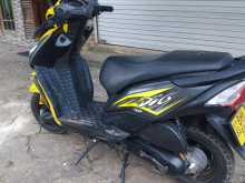 https://riyasewana.com/uploads/honda-dio-171401064502.jpg