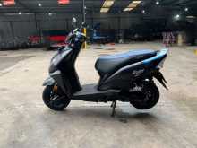 https://riyasewana.com/uploads/honda-dio-171435484813.jpg