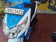 https://riyasewana.com/uploads/honda-dio-171635194052.jpg