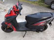https://riyasewana.com/uploads/honda-dio-171725234023.jpg