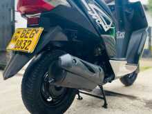 https://riyasewana.com/uploads/honda-dio-1717444612.jpg