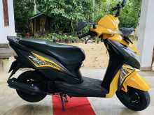 https://riyasewana.com/uploads/honda-dio-1719081913983.jpg