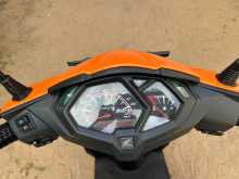 https://riyasewana.com/uploads/honda-dio-171908361206.jpg