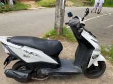https://riyasewana.com/uploads/honda-dio-171940214773.jpg