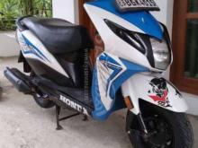 https://riyasewana.com/uploads/honda-dio-17195249497126.jpg