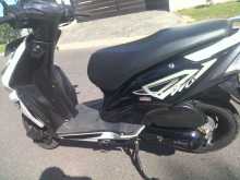 https://riyasewana.com/uploads/honda-dio-171958434942.jpg