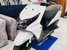 https://riyasewana.com/uploads/honda-dio-1720363424743.jpg