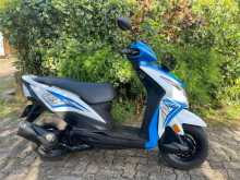 https://riyasewana.com/uploads/honda-dio-172044564042.jpg