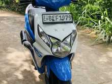 https://riyasewana.com/uploads/honda-dio-1721010622813.jpg